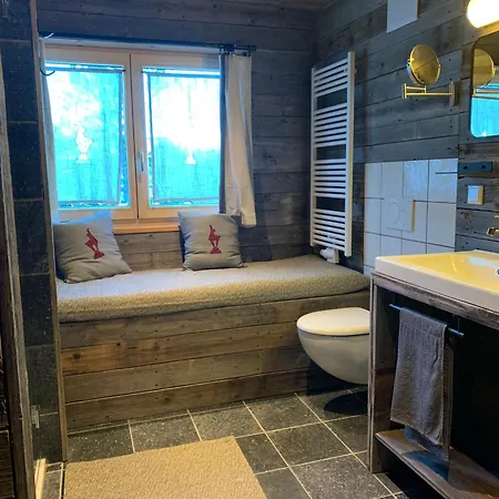 Kiem Апартаменты *